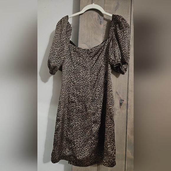 BUDDYLOVE Feline Cheetah print satin Nora Mini Dress. Size Small - Picture 7 of 12